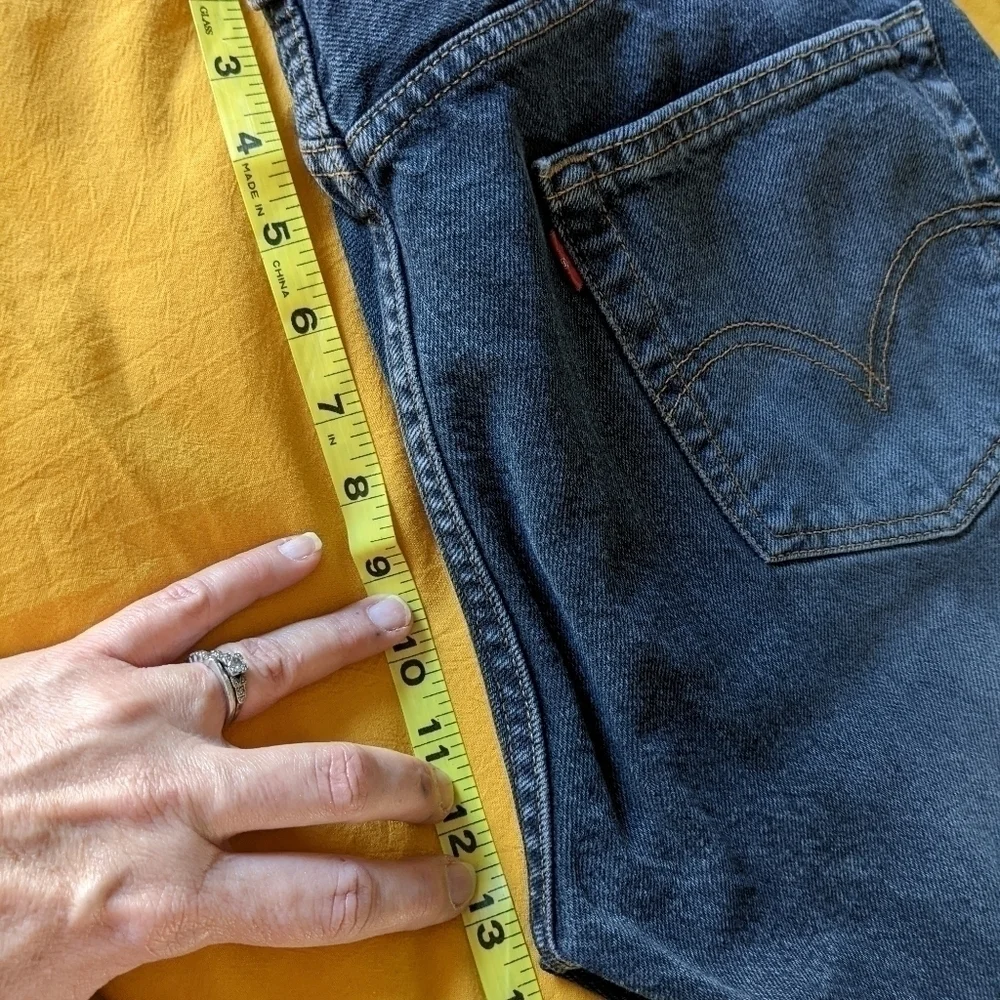 VINTAGE Levi's Button Fly Straight Leg Dark Wash 34x34